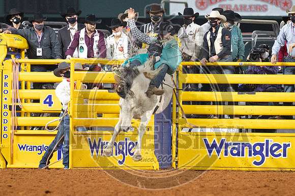 2020_Dez_11_WNFR_Bareback_Tanner Aus_737