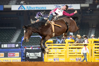 2020_Dez_03_WNFR_Bareback_Cole Reiner_126