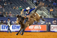 2021_TheAmerican_Saddle Bronc_Lefty Holman_AndreSilva_355