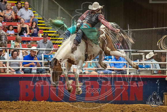 07_06_19_Mesquite_Bareback_Riding_Colby Fedor_051_Silva