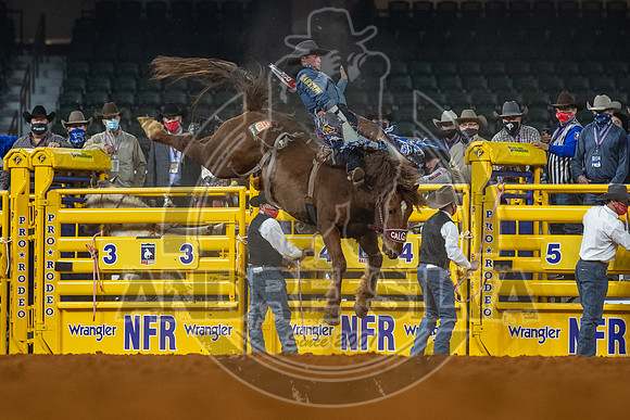 2020_Dez_03_WNFR_Bareback_Chad_Rutherford_093
