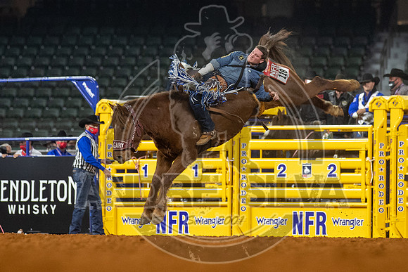 2020_Dez_03_WNFR_Bareback_Chad_Rutherford_095