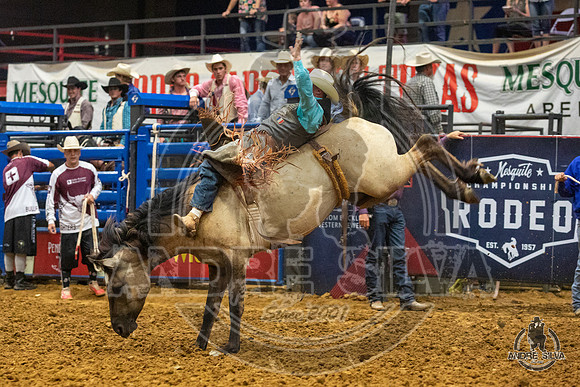 07_06_19_Mesquite_Bareback_Riding_Evan Jayne_067_Silva