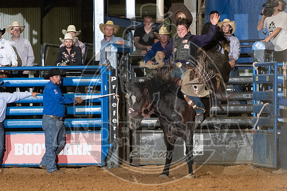 2020_06_06_Mesquite_Saddle_Bronc_Riding_Kevin Boyles_494_Silva