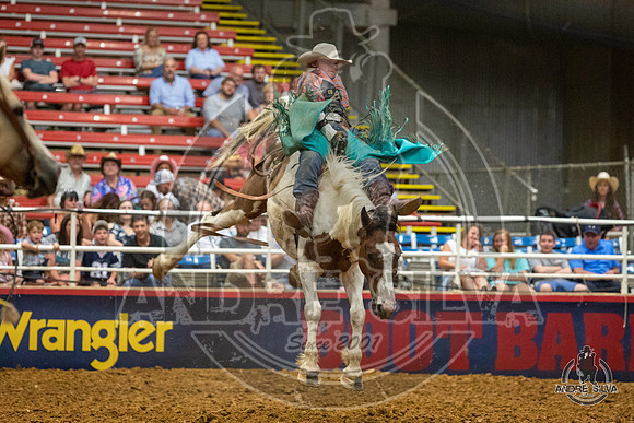 07_06_19_Mesquite_Bareback_Riding_Colby Fedor_052_Silva
