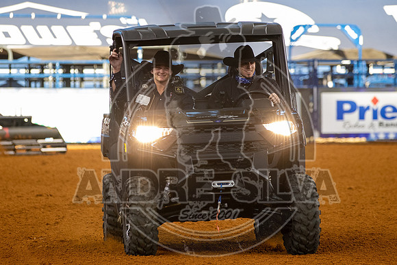 2021_TheAmerican_Bull Riding_Colten Fritzlan_AndreSilva_968
