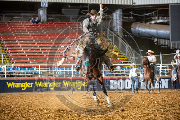 2020_06_13_Mesquite_Saddle_Bronc_Riding_466_Silva