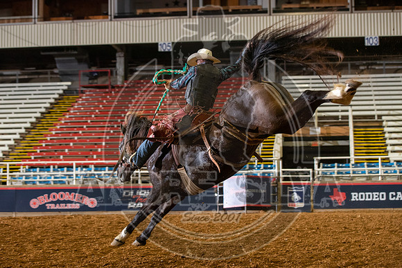 2020_06_06_Mesquite_Saddle_Bronc_Riding__575_Silva
