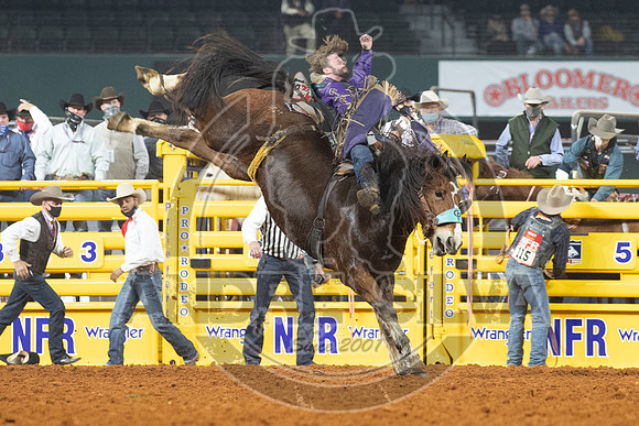 2020_Dez_12_WNFR_Bareback_Tilden Hooper_144